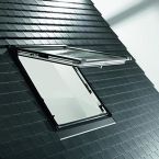 Мансардные дистанционно управляемые окна ROTO / DESIGNO  ROTOTRONIC   WDT R45H HEF из дерева  7x9  74х98  площадь остекления  0,48